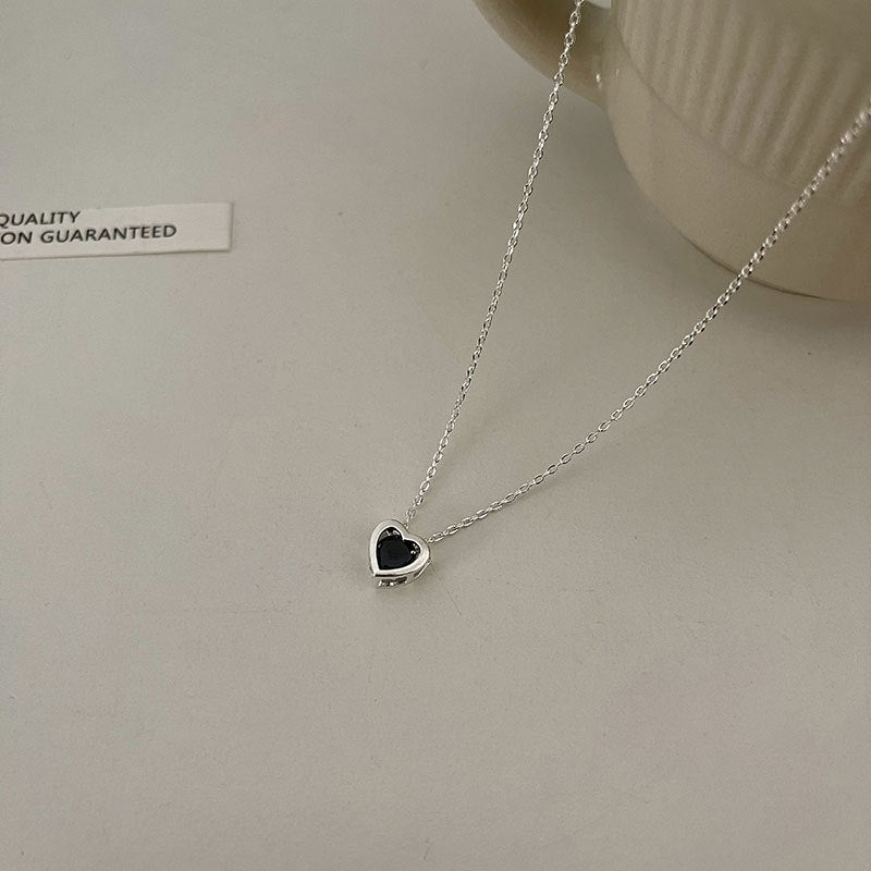 Lady Black Heart 925 Sterling Silver Necklace