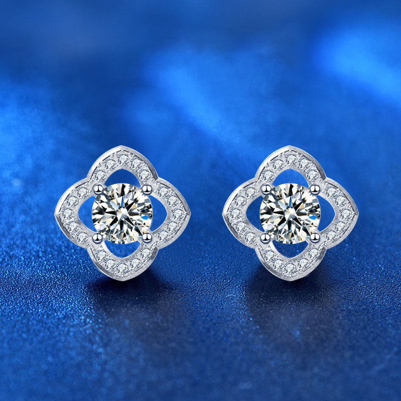 Gift Lucky Moissanite CZ Four Leaf Clover 925 Sterling Silver Stud Earrings