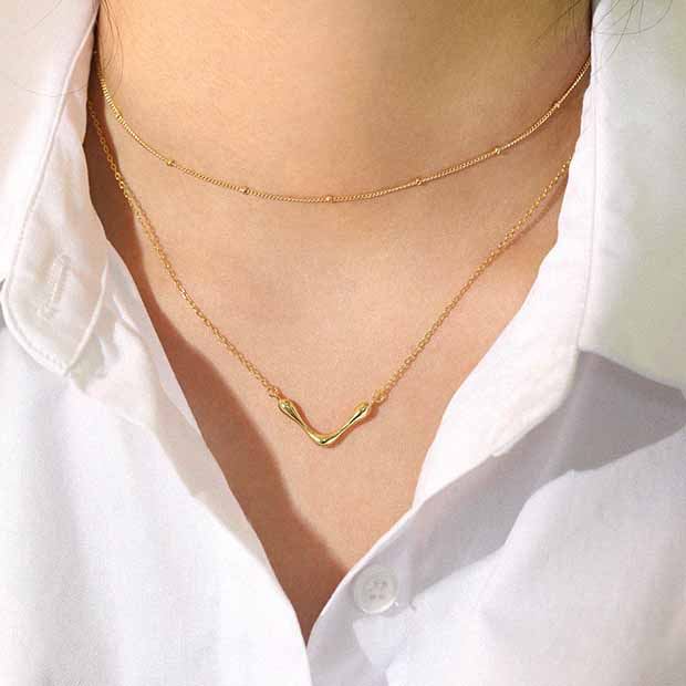 Fashion Letter V Shape 925 Sterling Silver Necklace